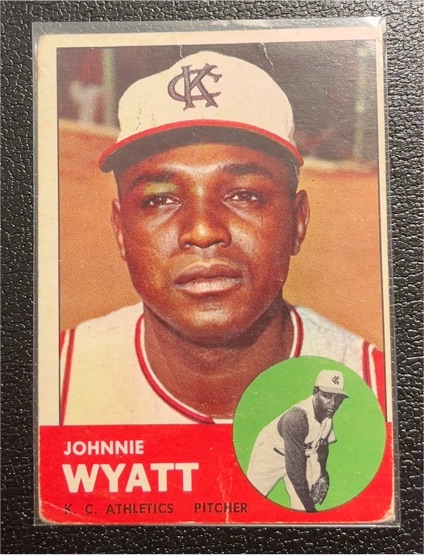 1963 Topps #376 Johnnie Wyatt — front