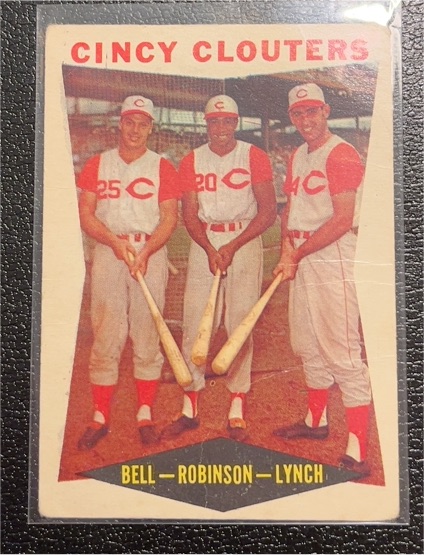 1960 Topps #352 Cincy Clouters Bell-Robinson-Lynch — front