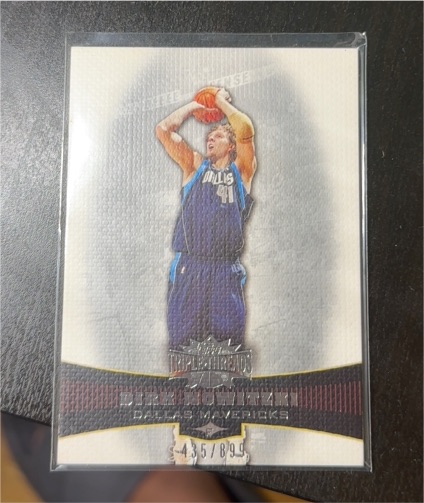 2006-07 Topps Triple Threads #2 Dirk Nowitzki — front