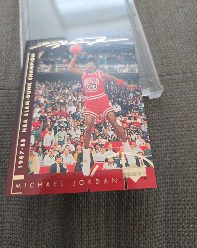 1987-88 Upper Deck NBA Slam Dunk Champion #39 Michael Jordan — front