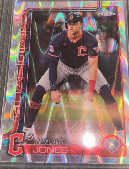 2025 Topps Chrome #32 Nolan Jones Raywave Refractor Cleveland Guardians — front