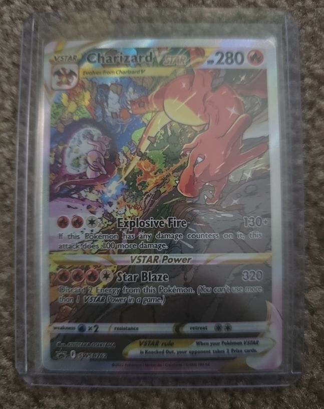 2022 Pokémon TCG Charizard VSTAR #SWSH262 — front