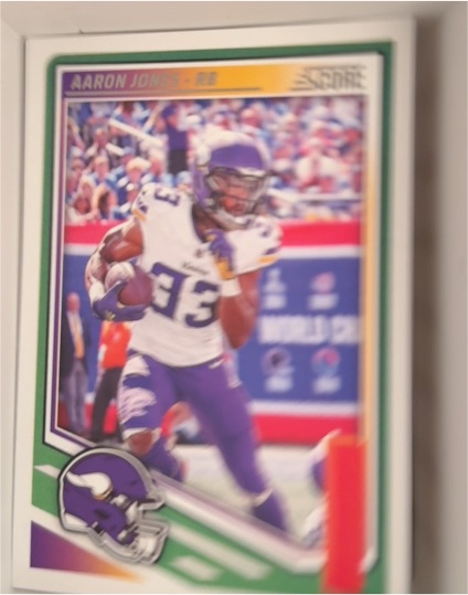 2025 Score #11 Aaron Jones — front