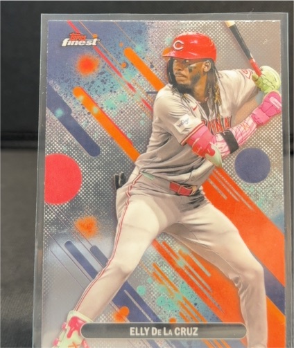 2025 Topps Finest #56 Elly De La Cruz — front