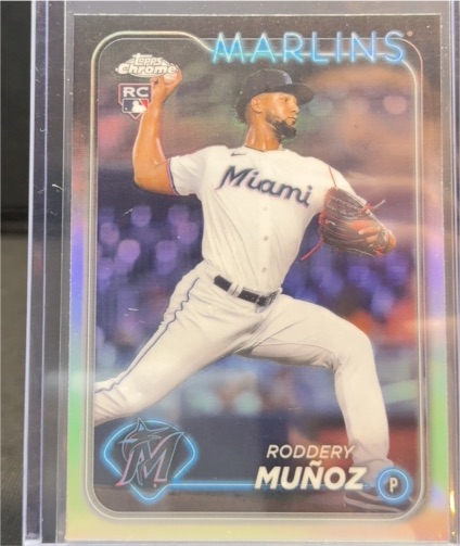 2024 Topps Chrome Update #USC164 Roddery Muñoz — front