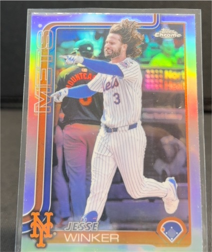2025 Topps Chrome #180 Jesse Winker — front