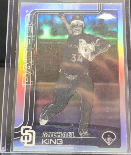 2025 Topps Chrome #35 Michael King — front