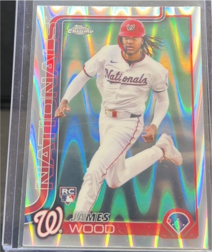 2025 Topps Chrome #132 James Wood — front
