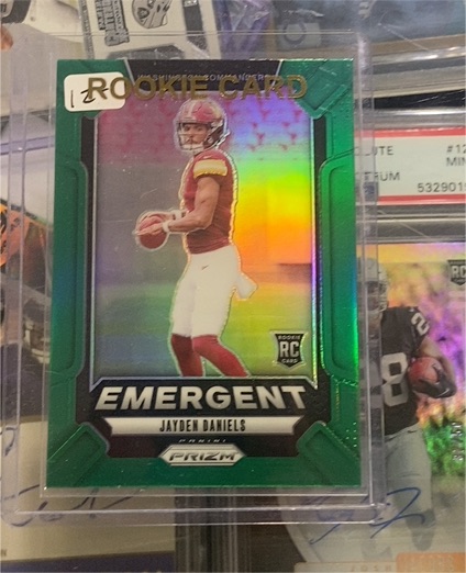 2024 Panini Prizm Emergent #2 Jayden Daniels — front