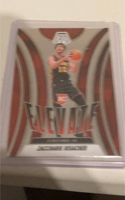 2024-25 Panini Mosaic #8 Zacharie Risacher Elevate — front