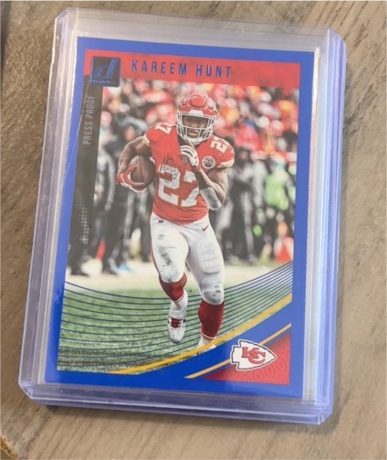 2018 Panini Donruss Blue Press Proof #140 Kareem Hunt — front