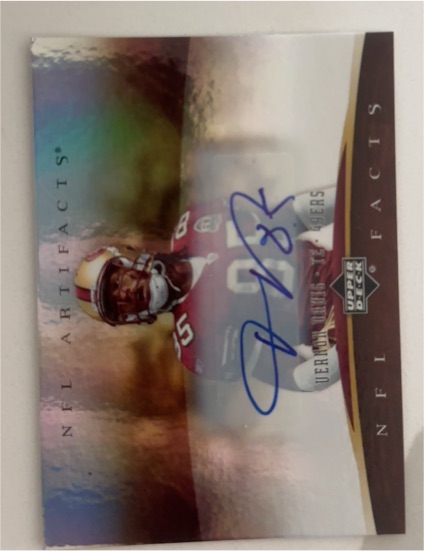 2007 Upper Deck Artifacts NFL Facts #NF-VD Vernon Davis — front