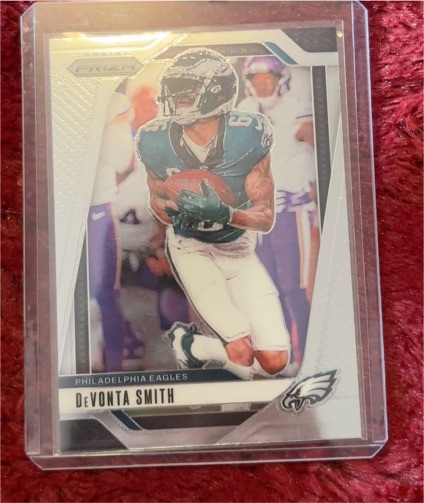 2024 Panini Prizm #234 DeVonta Smith — front