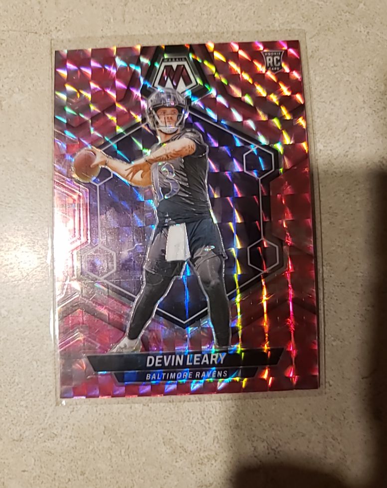 2024 Panini Mosaic #398 Devin Leary — front