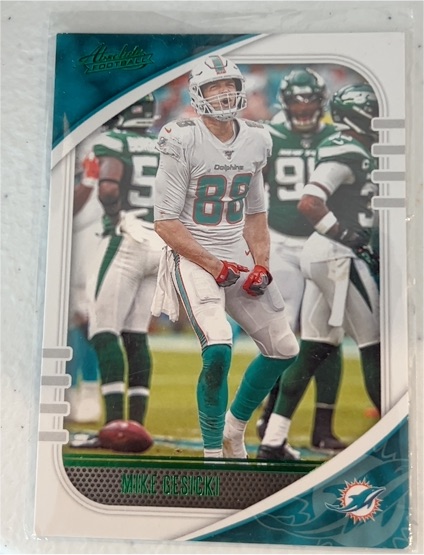 2020 Panini Absolute Football #14 Mike Gesicki — front