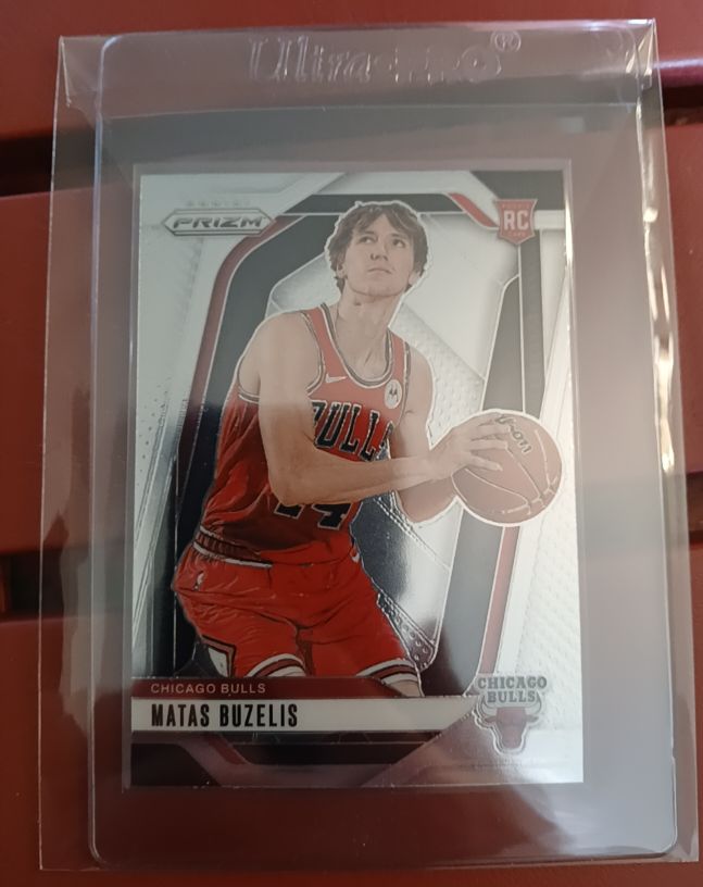 2024-25 Panini Prizm #252 Matas Buzelis — front