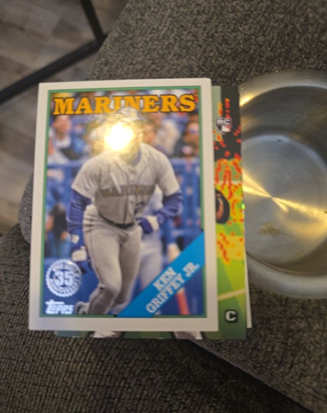 2023 Topps #T88-82 Ken Griffey Jr 35th Anniversary Insert — front