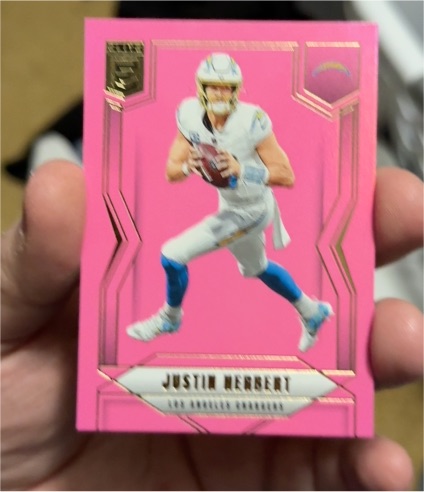 2025 Donruss Elite #90 Justin Herbert Pink Parallel — front