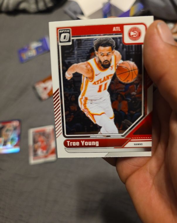 2024 Panini Donruss Optic #11 Trae Young — front