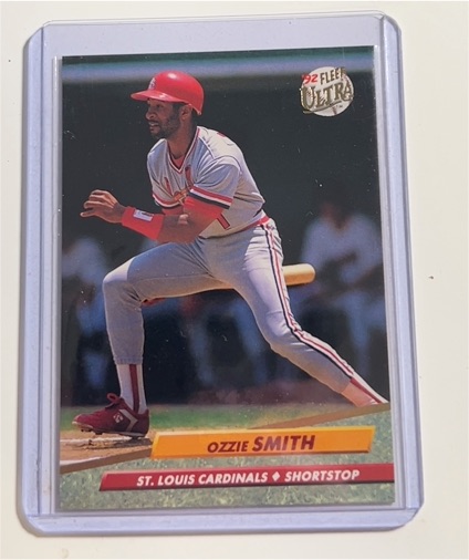 1992 Fleer Ultra #271 Ozzie Smith — front