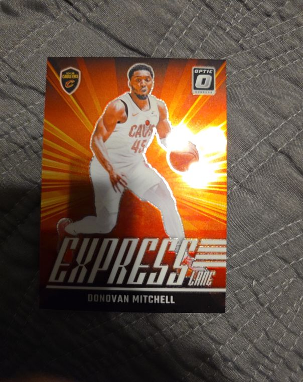 2024-25 Donruss Optic Express Lane #12 Donovan Mitchell — front