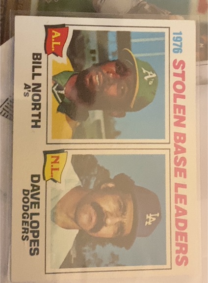 1977 Topps #4 1976 Stolen Base Leaders Bill North / Dave Lopes — front
