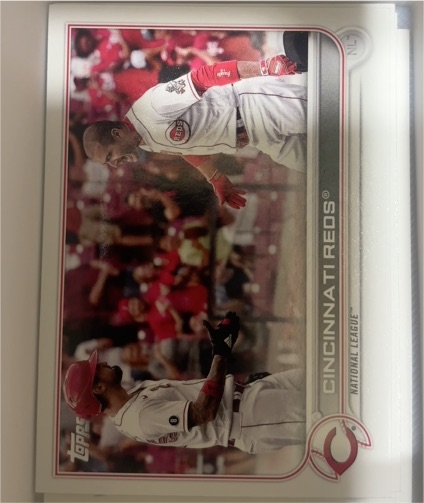 2022 Topps #96 Cincinnati Reds — front