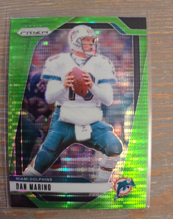 2024 Panini Prizm #182 Dan Marino — front