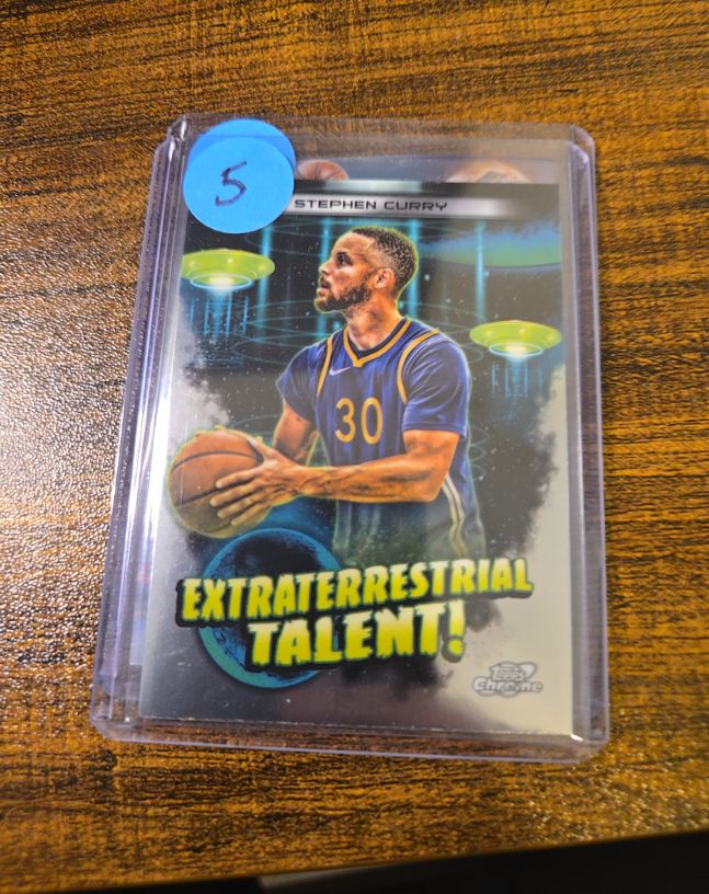 2023-24 Topps Cosmic Chrome #ET-13 Stephen Curry Extraterrestrial Talent — front