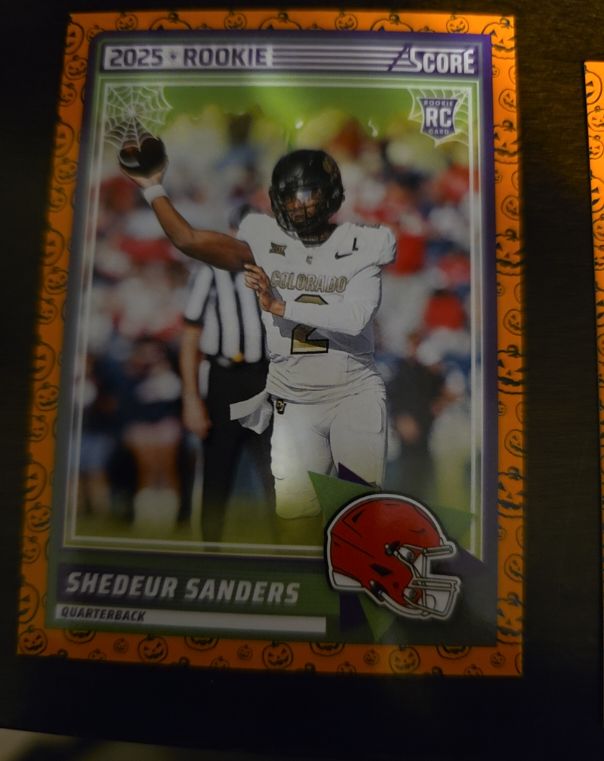 2025 Panini Score #15 Shedeur Sanders — front