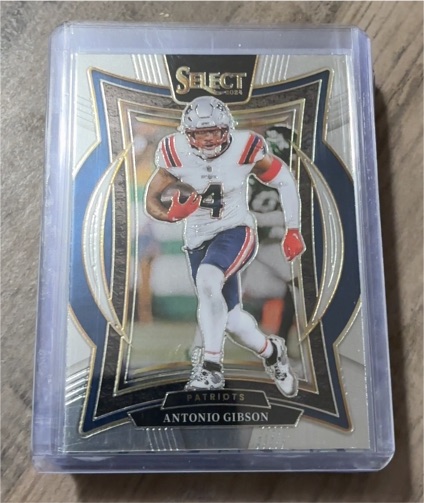 2024 Panini Select Concourse #7 Antonio Gibson — front