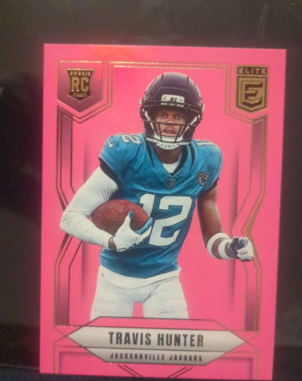 2025 Panini Donruss Elite #114 Travis Hunter — front