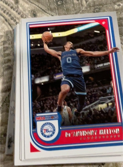 2022-23 Panini NBA Hoops #137 De'Anthony Melton — front
