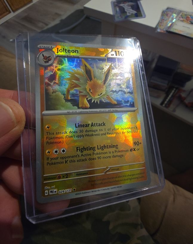 2025 Pokemon Prismatic Evolutions #029 Jolteon — front