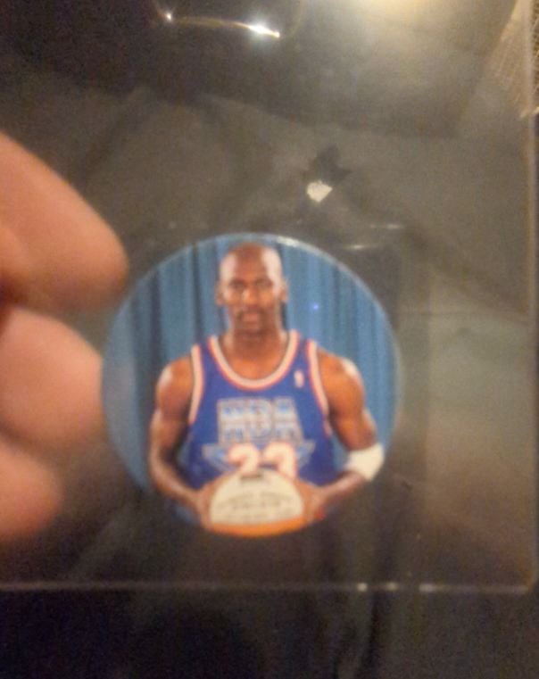 1995 Upper Deck Milk Cap #S30 Michael Jordan — front