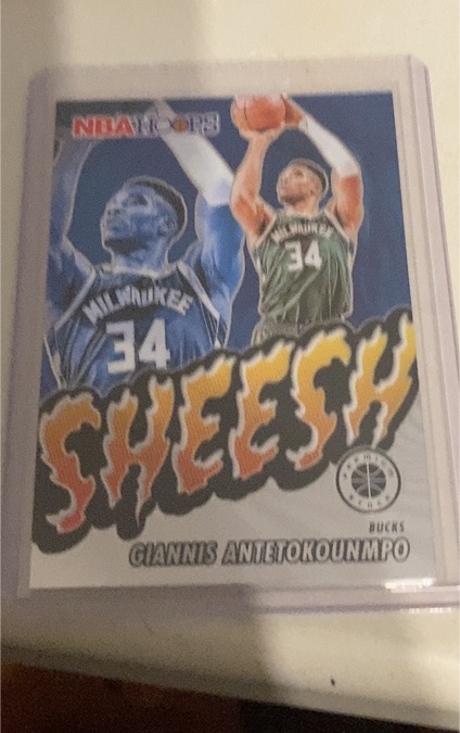 2023-24 Panini NBA Hoops Premium Stock #11 Giannis Antetokounmpo Sheesh — front