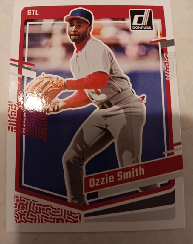 2023 Donruss #211 Ozzie Smith — front