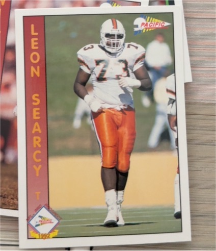 1992 Pacific #657 Leon Searcy — front