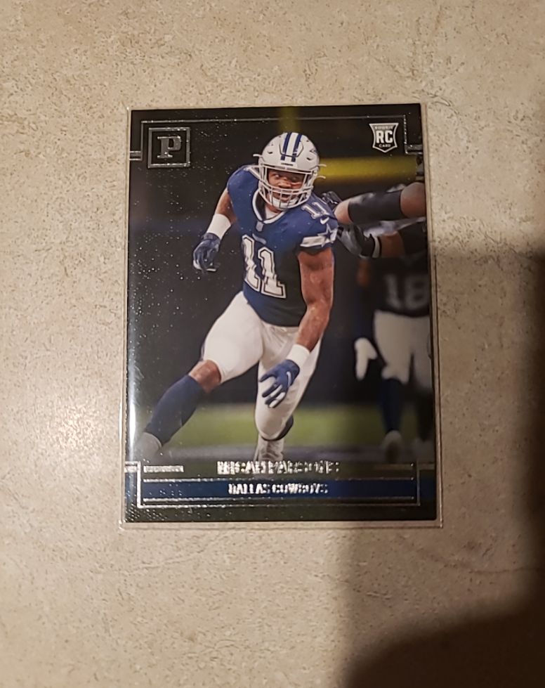 2021 Panini Chronicles #PA-35 Micah Parsons Rookie Card — front
