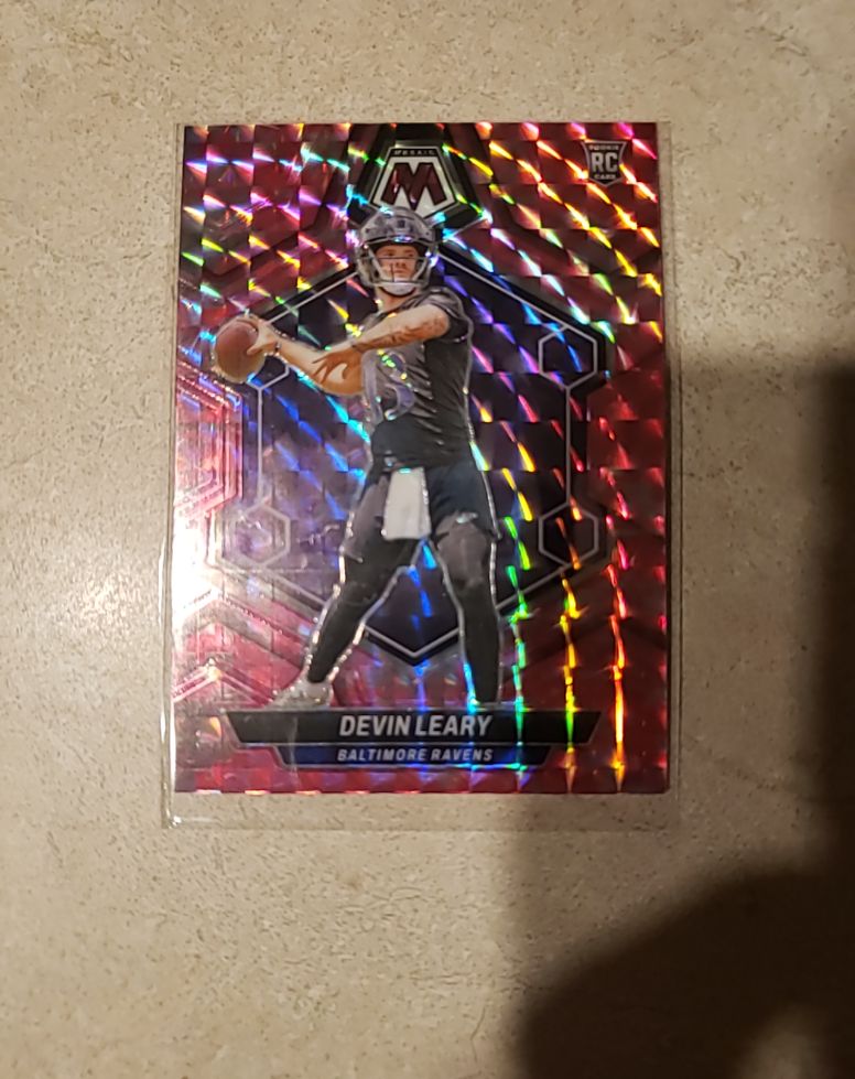 2024 Panini Mosaic #398 Devin Leary — front