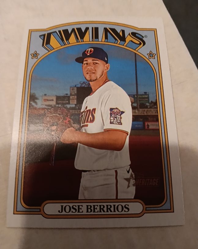2021 Topps Heritage #113 Jose Berrios — front