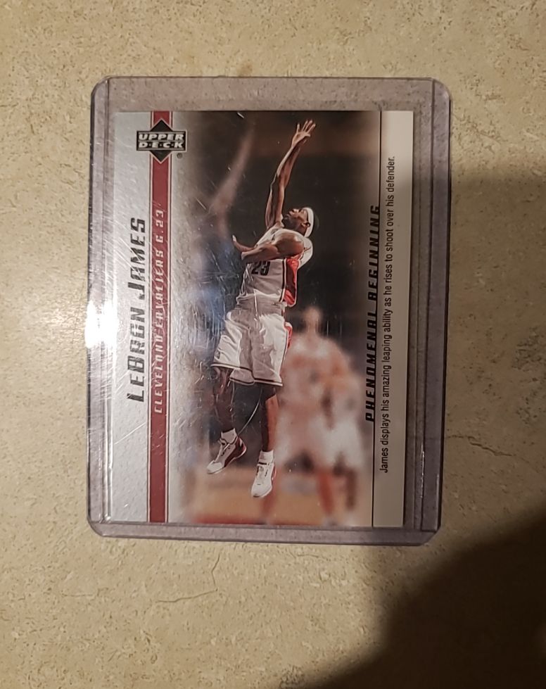 2003 Upper Deck Phenomenal Beginnings #12 LeBron James — front