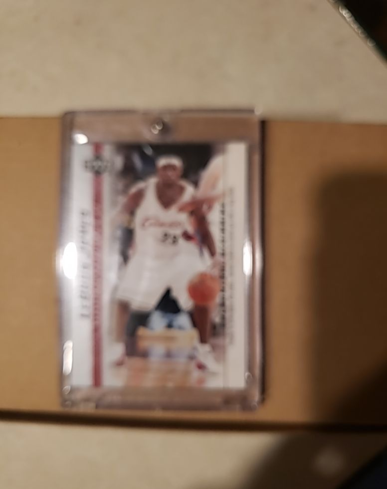 2003-04 Upper Deck Phenomenal Beginning #9 LeBron James — front