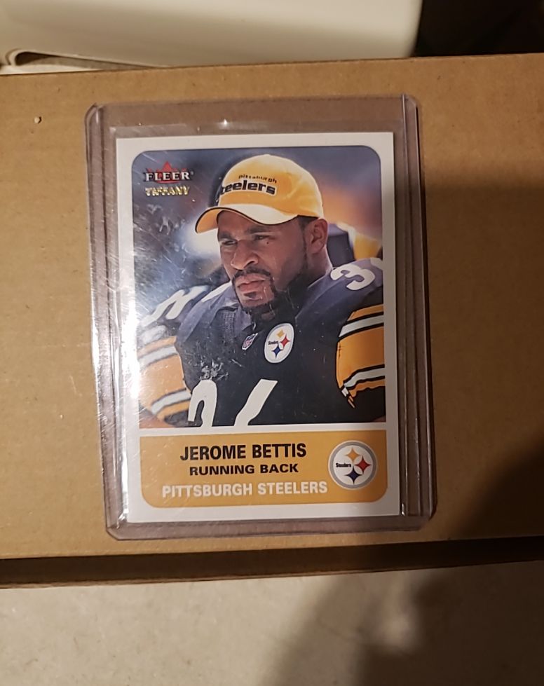 2002 Fleer Tiffany #35 Jerome Bettis — front