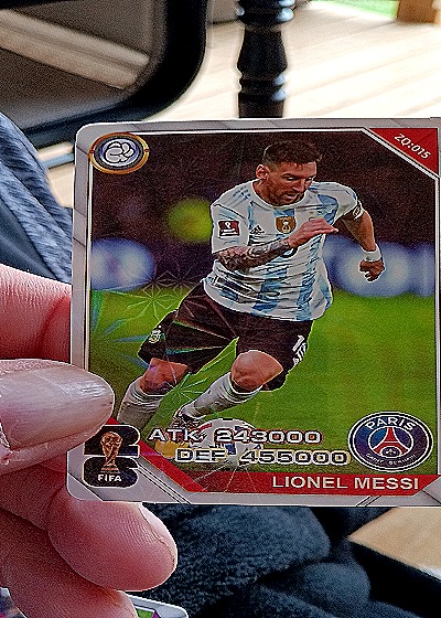 2022 Topps Chrome UEFA Champions League #20 Lionel Messi — front