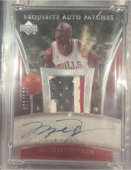 2005 Upper Deck Exquisite Auto Patches #AP-MJ Michael Jordan — front