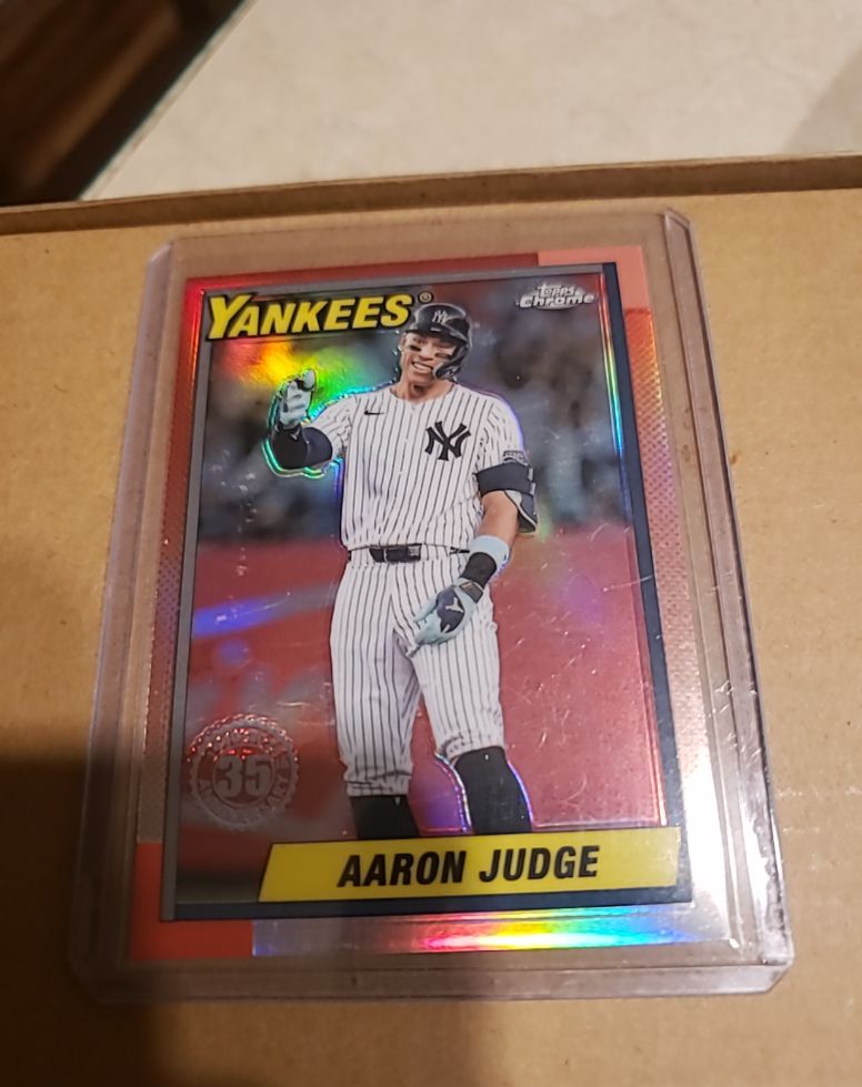 2025 Topps Chrome 1990 Topps #90CB-11 Aaron Judge — front