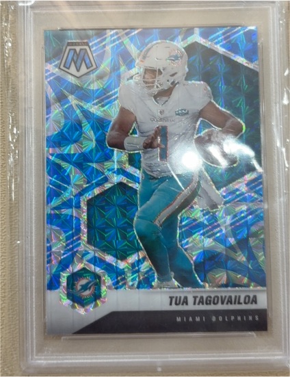 2021 Panini Mosaic #122 Tua Tagovailoa — front