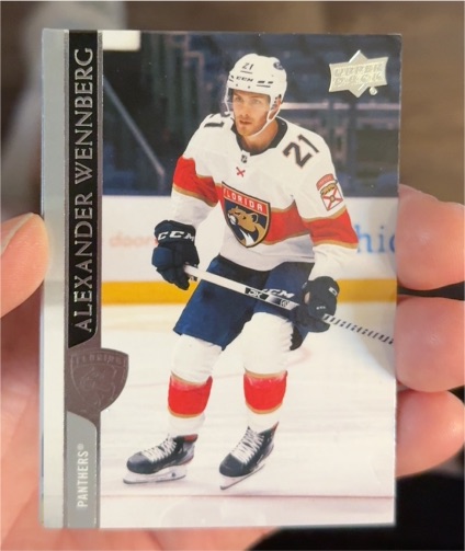2020-21 Upper Deck Extended Series #560 Alexander Wennberg — front