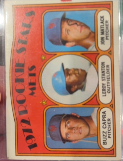 1972 Topps #141 Mets Rookie Stars (Buzz Capra / Leroy Stanton / Jon Matlack) — front